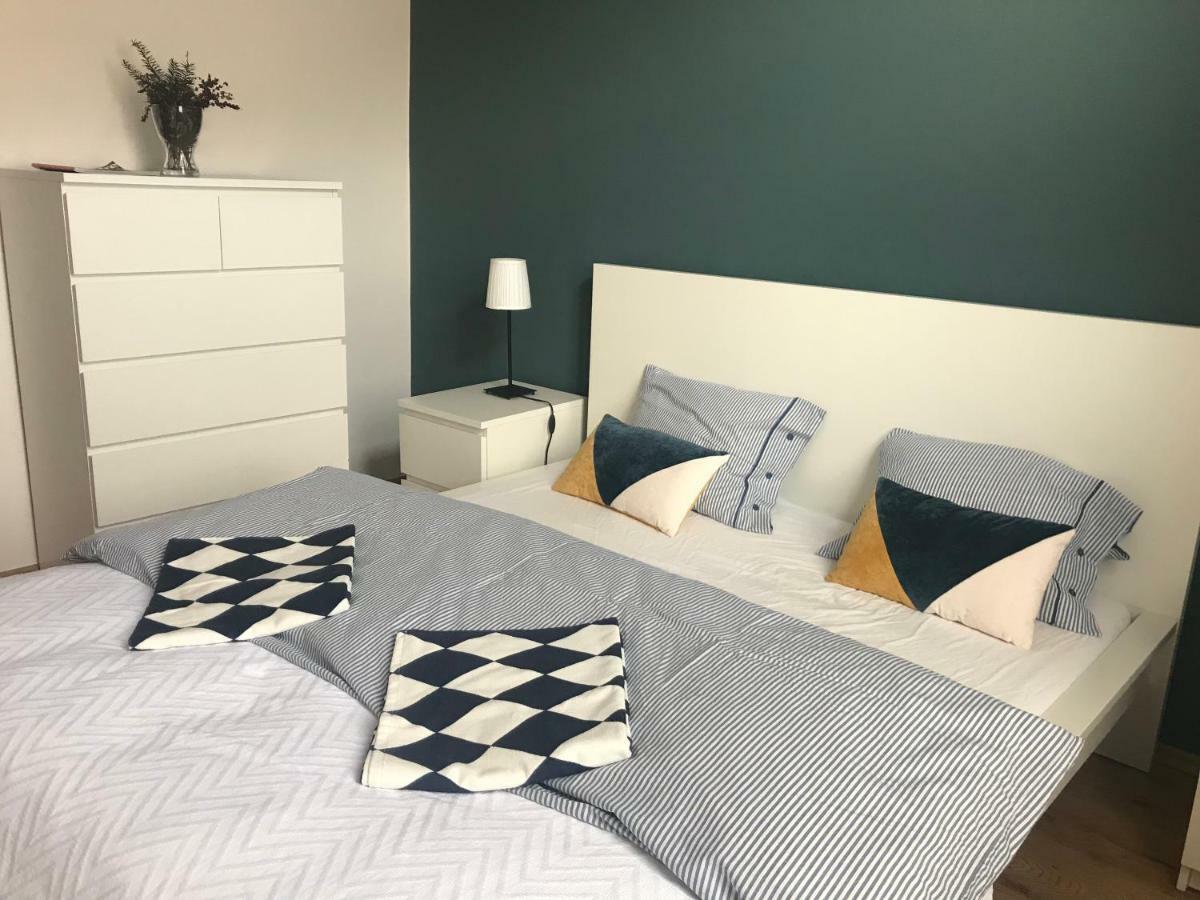 French Touch Apartment With Free Parking بودابست المظهر الخارجي الصورة