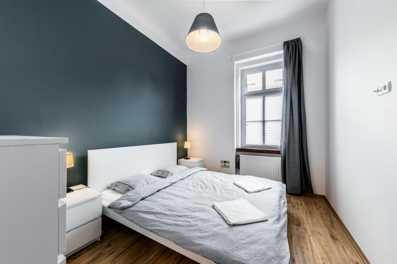 French Touch Apartment With Free Parking بودابست المظهر الخارجي الصورة